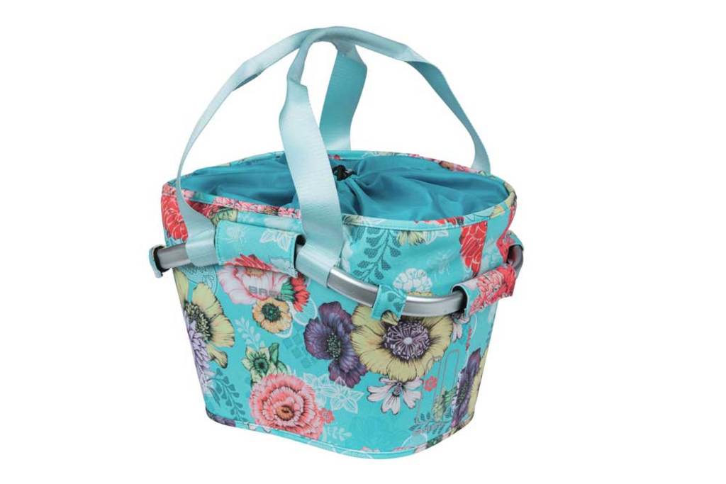Mandtas Basil Bloom Field Carry All KF - Voorop Afneembaar - Sky Blue - 15 Liter Mandtas Basil Bloom Field Carry All KF - Voorop Afneembaar - Sky Blue - 15 Liter